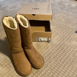 Women’s UGG tall classic boots